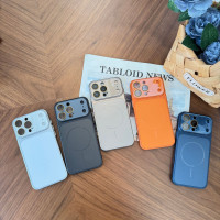 Funda transforma instantáneamente en 18